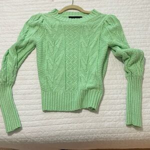 Kendall & Kylie like green sweater size a